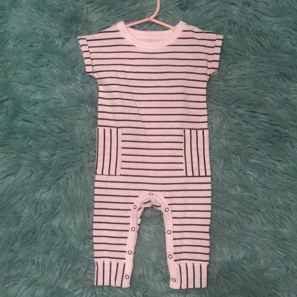 NWOT | Cat & Jack | 3-6 M - Picture 2 of 7